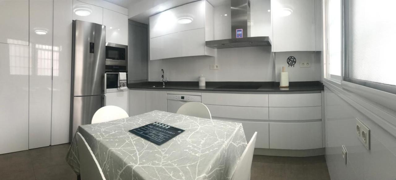 Apartamento Con Parking Gratis En El Centro, 2 Dormitorios Almería Eksteriør bilde
