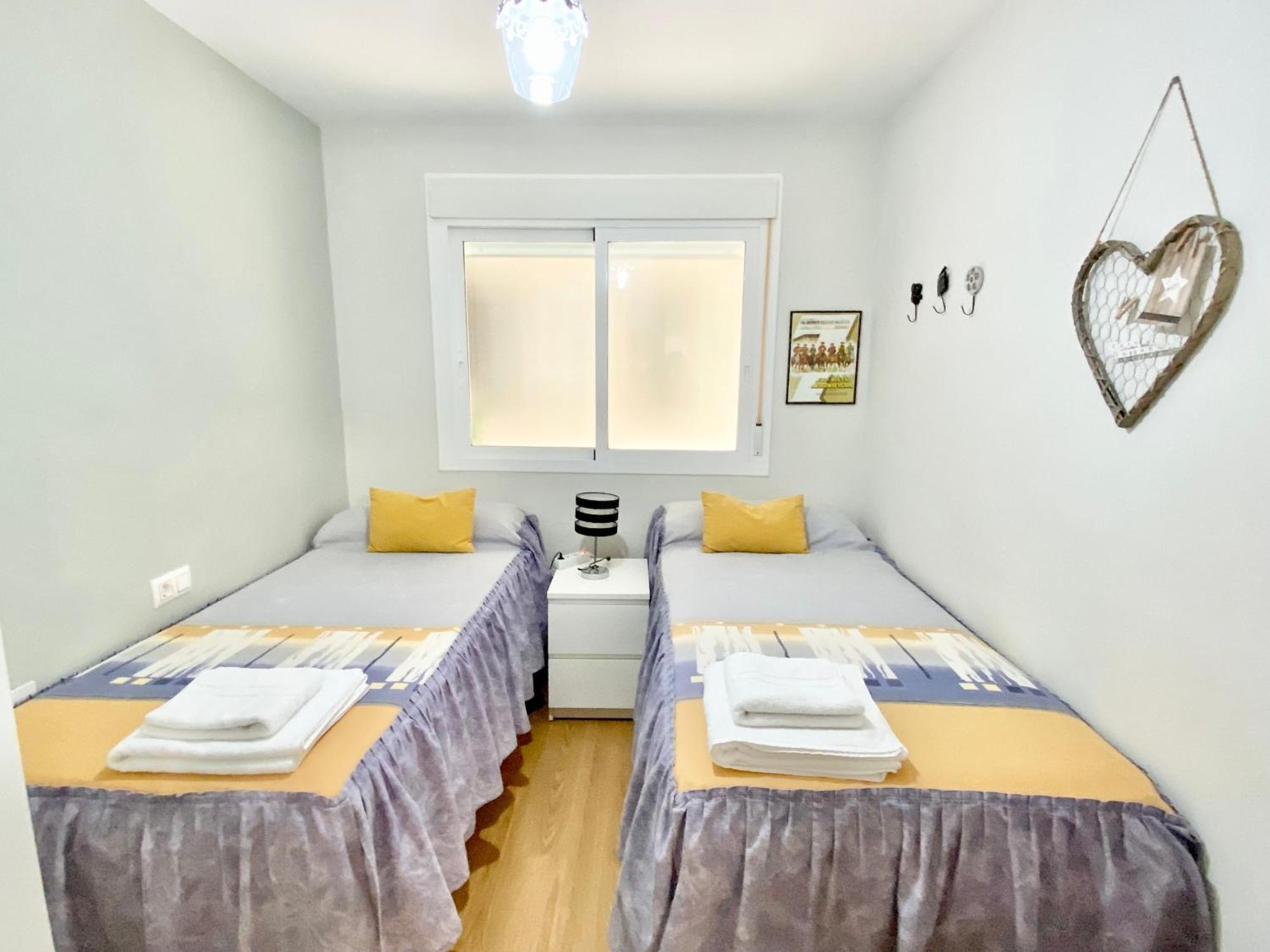 Apartamento Con Parking Gratis En El Centro, 2 Dormitorios Almería Eksteriør bilde